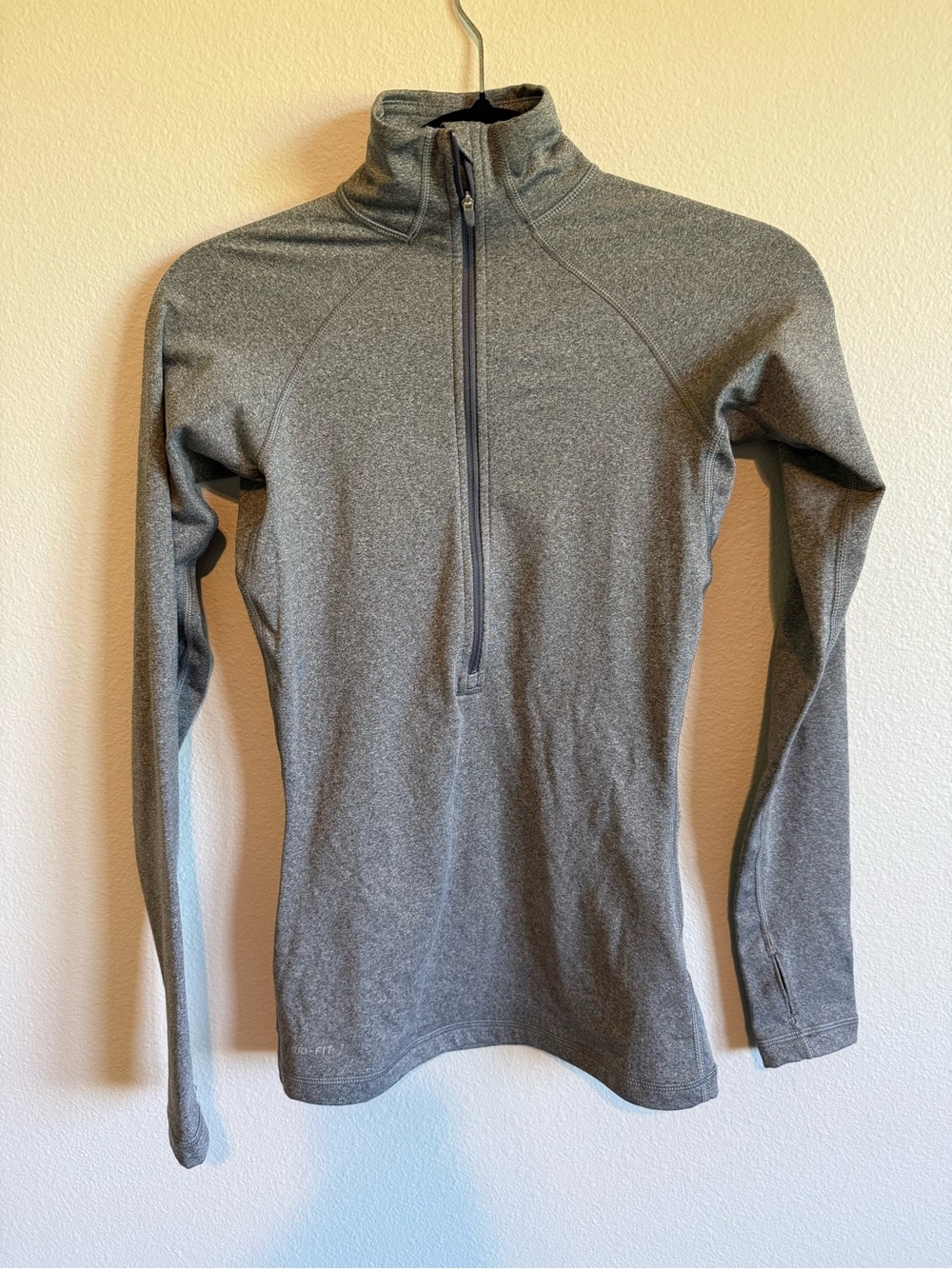 Nike Heather Gray Quarter-Zip Long Sleeve Top